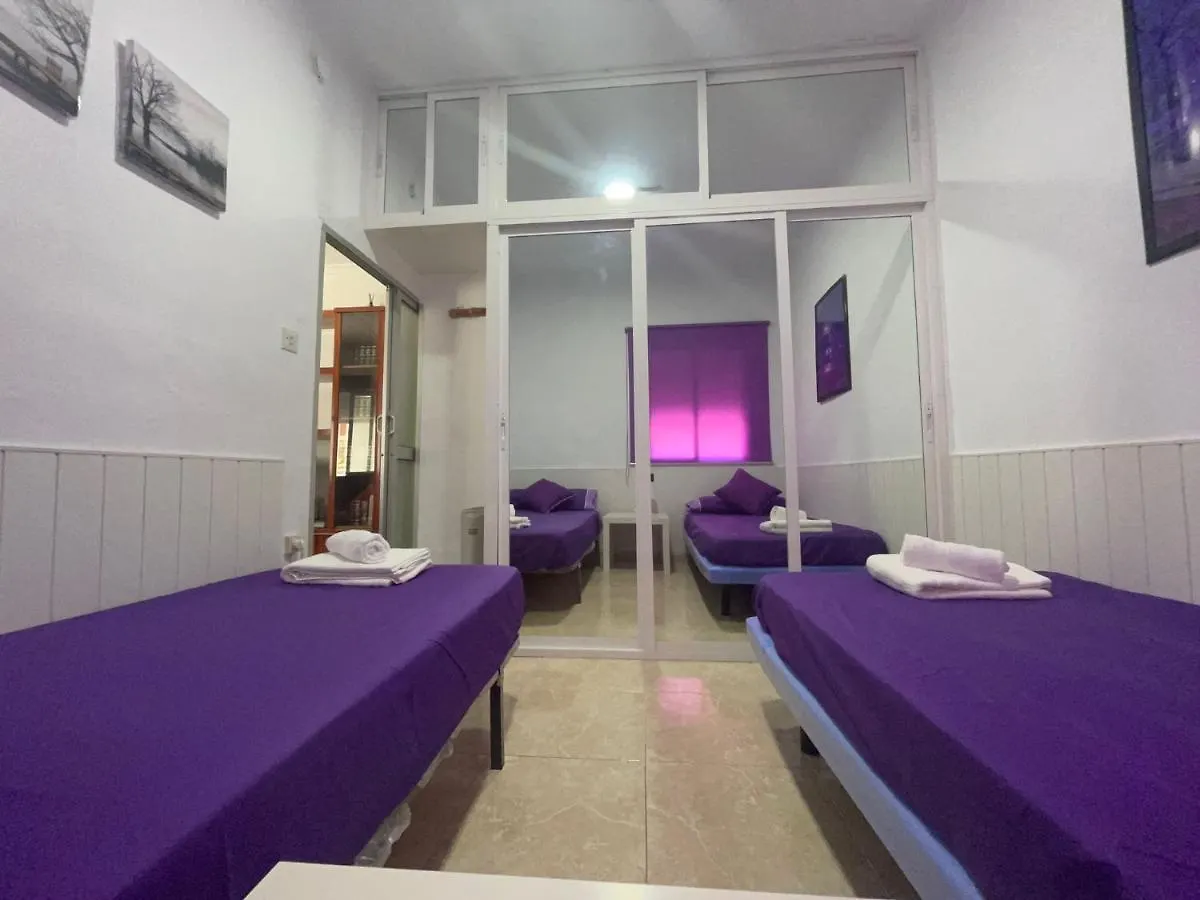 Apartamento Cerca Del Centro-Parking En La Puerta Fuerte Apartment Malaga