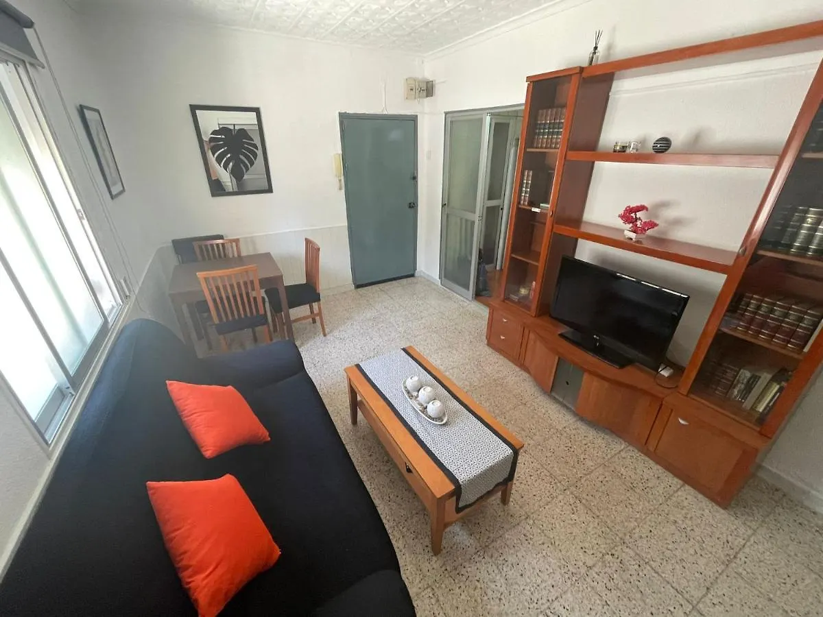 Apartamento Cerca Del Centro-Parking En La Puerta Fuerte Apartment Malaga Spain