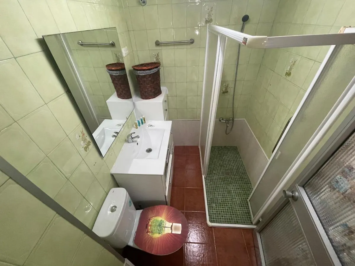 Apartamento Cerca Del Centro-Parking En La Puerta Fuerte Apartment Malaga