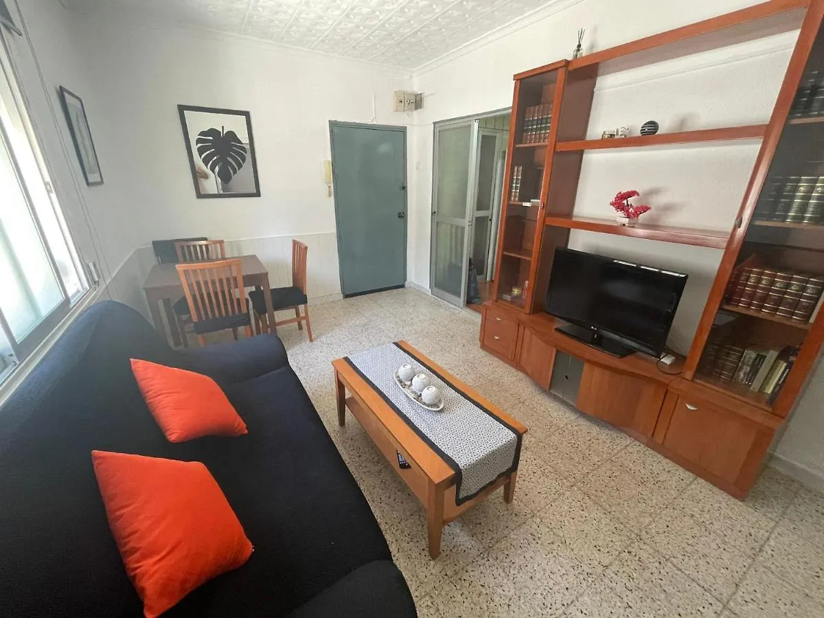 Apartamento Cerca Del Centro-Parking En La Puerta Fuerte Apartment Malaga Spain